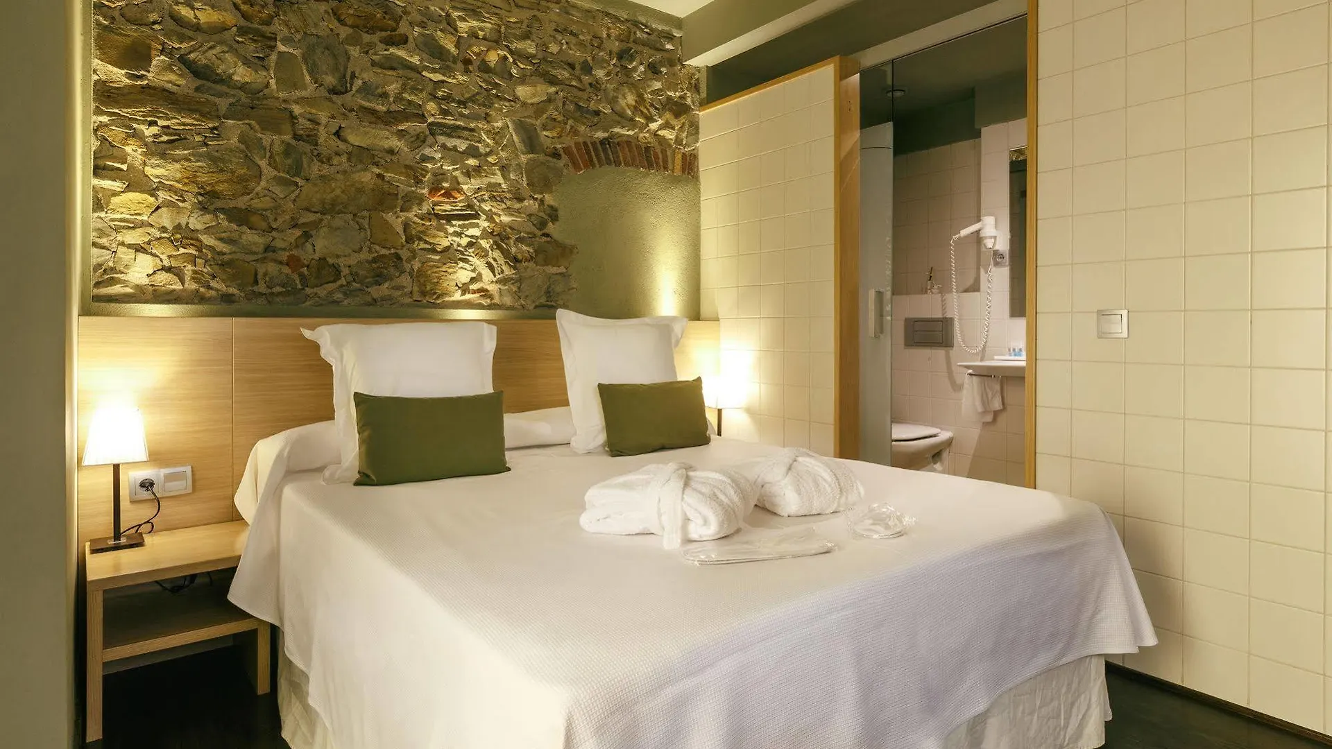 Hotel Spa Vilamont Garriguella 3*,